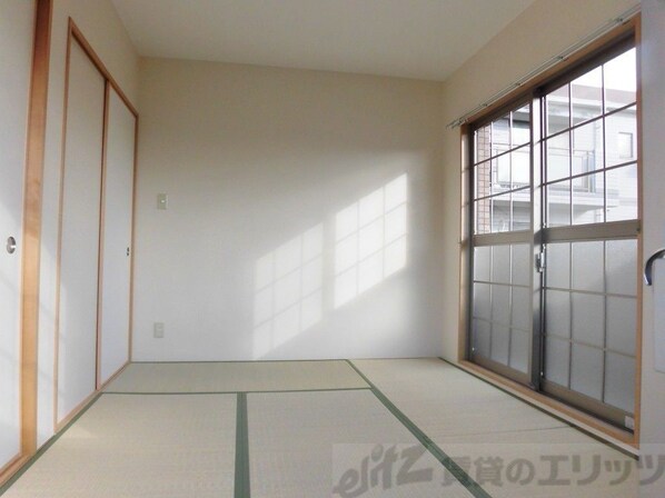 ジュネスト2番館の物件内観写真